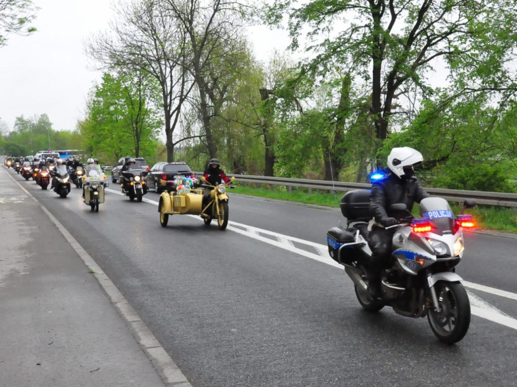 Motocyklowa niedziela w Sandomierzu [zdjęcia]