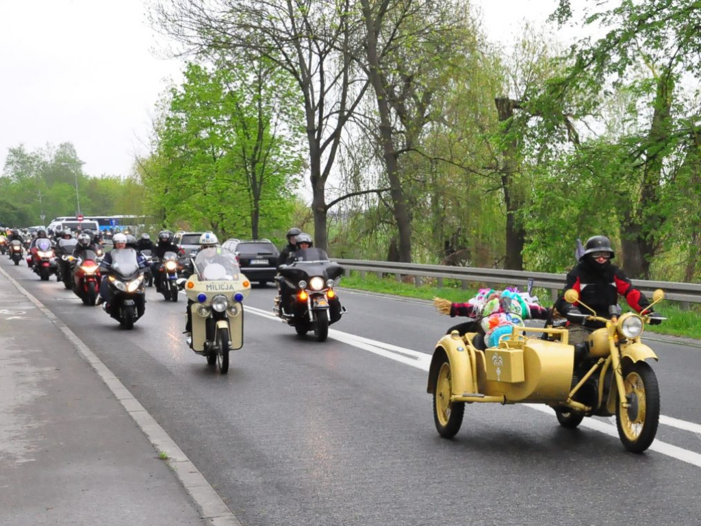 Motocyklowa niedziela w Sandomierzu [zdjęcia]