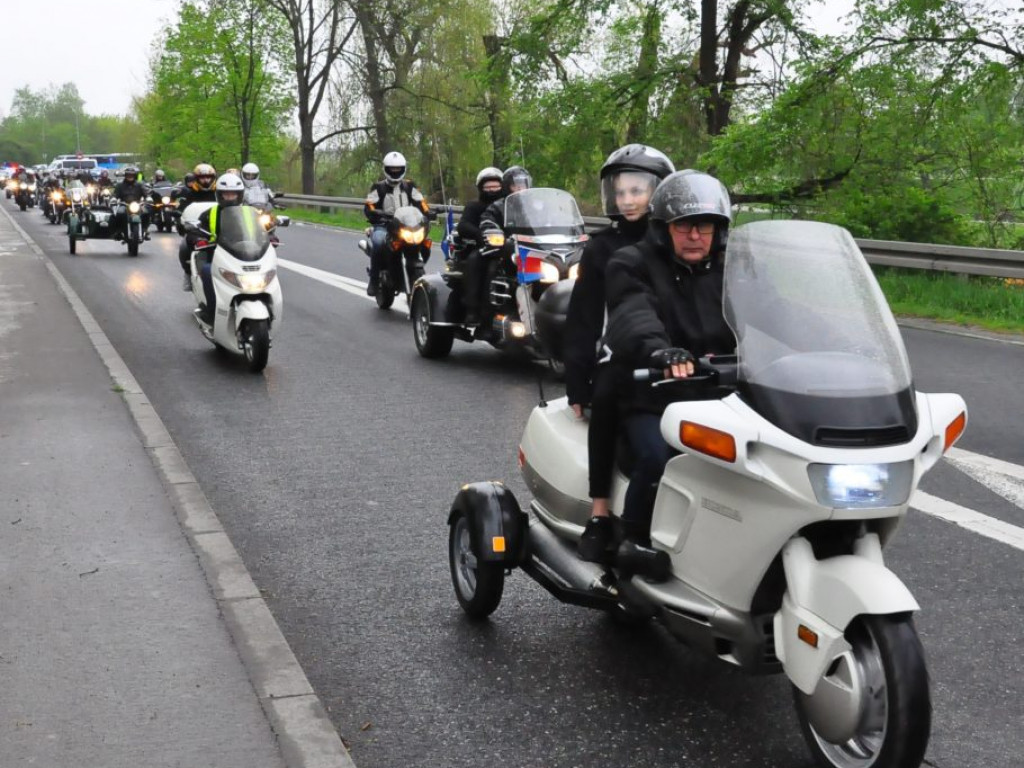 Motocyklowa niedziela w Sandomierzu [zdjęcia]