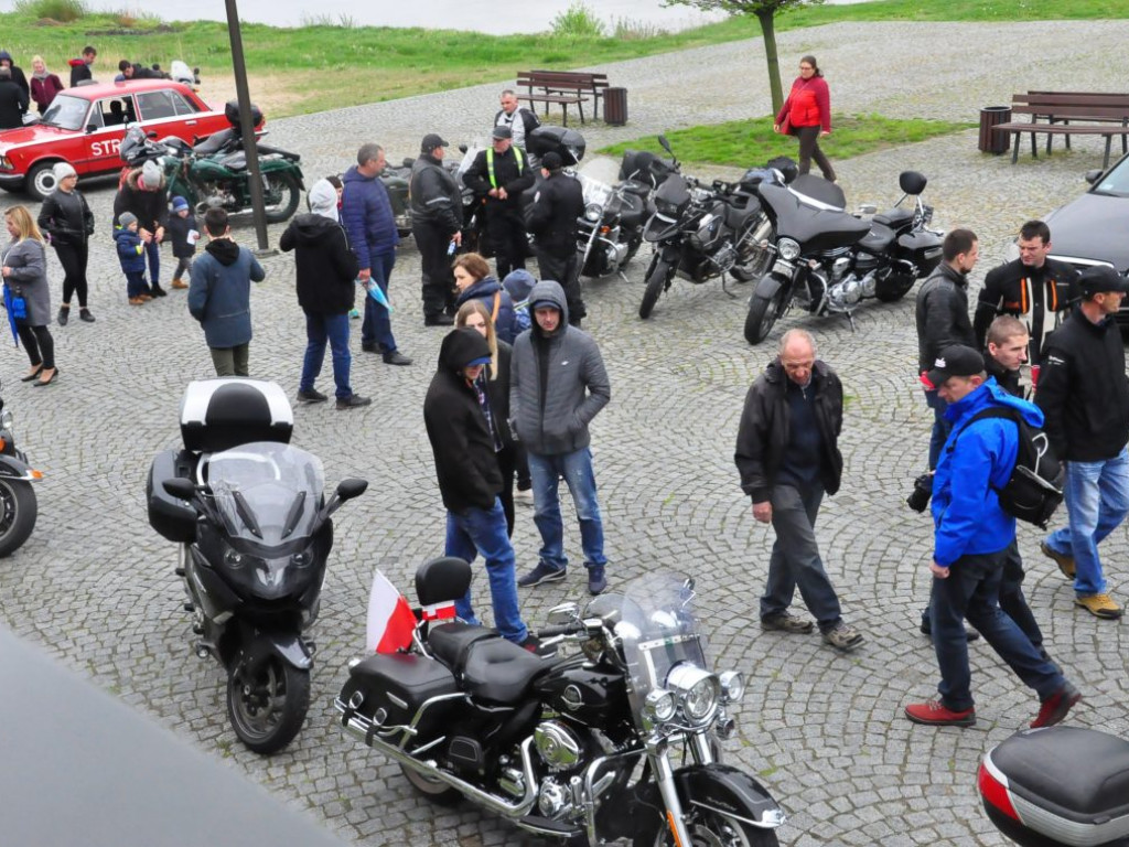 Motocyklowa niedziela w Sandomierzu [zdjęcia]