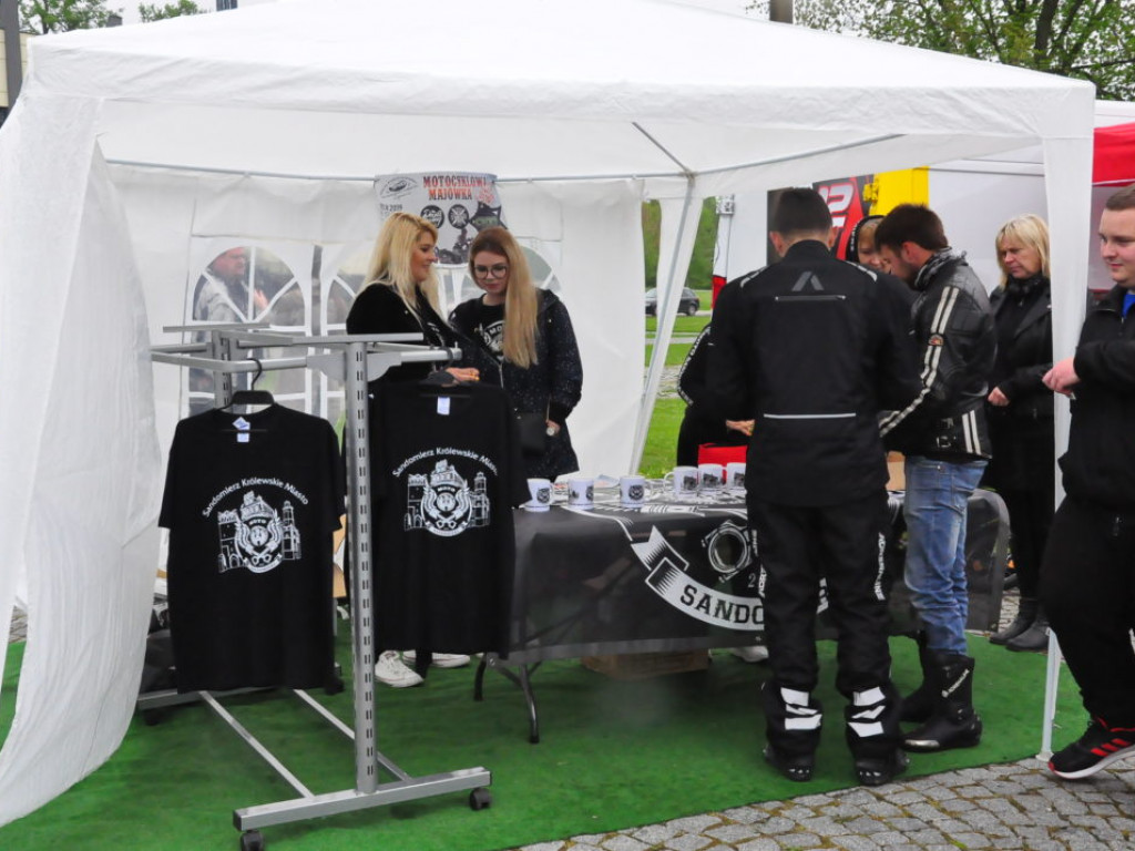 Motocyklowa niedziela w Sandomierzu [zdjęcia]
