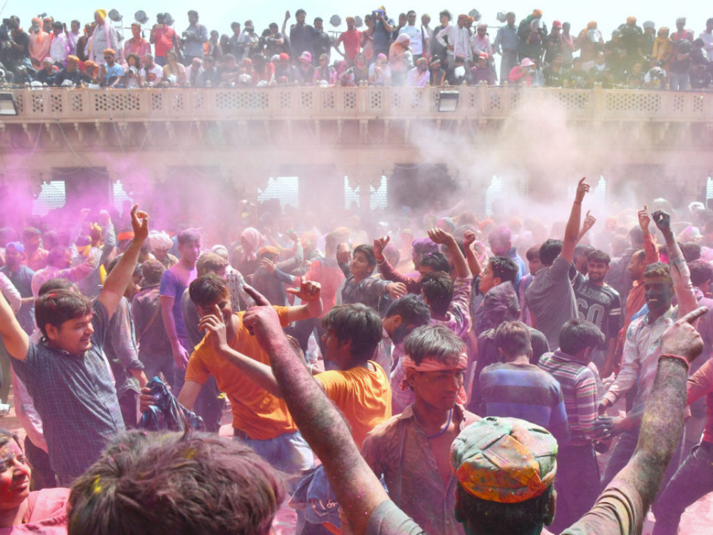 Hinduskie święto holi w obiektywie Bogdana Myśliwca [Zdjęcia]