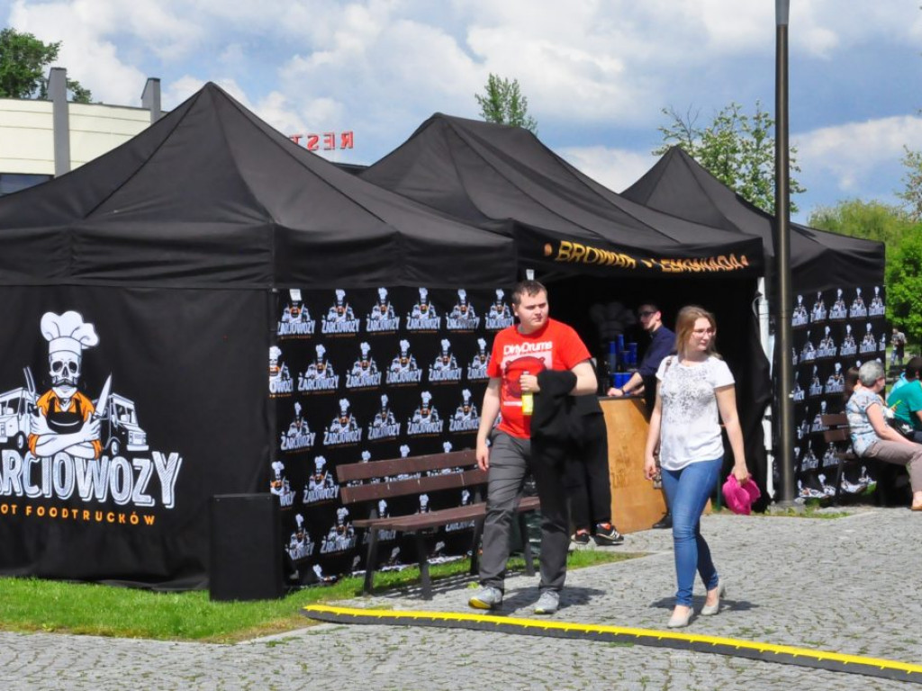 Festiwal kuchni z całego świata, czyli zlot food trucków w Sandomierzu [Zdjęcia]