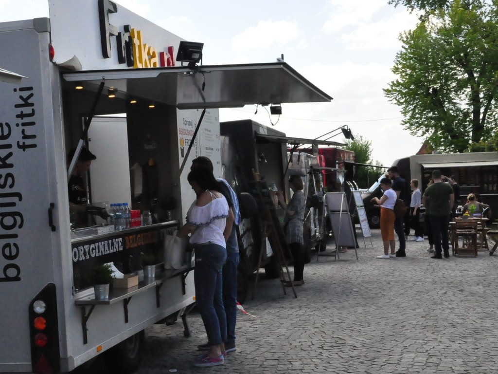 Festiwal kuchni z całego świata, czyli zlot food trucków w Sandomierzu [Zdjęcia]