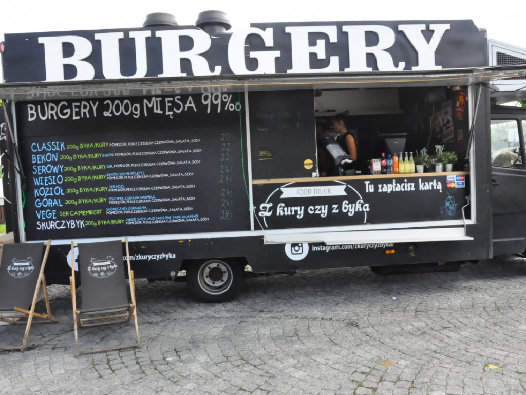 Festiwal kuchni z całego świata, czyli zlot food trucków w Sandomierzu [Zdjęcia]