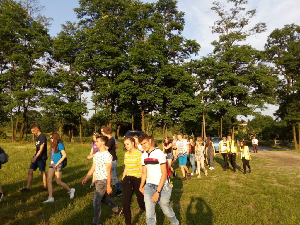 W Klimontowie rozpoczęło się Diecezjalne Spotkanie Młodych ( dużo zdjęć)