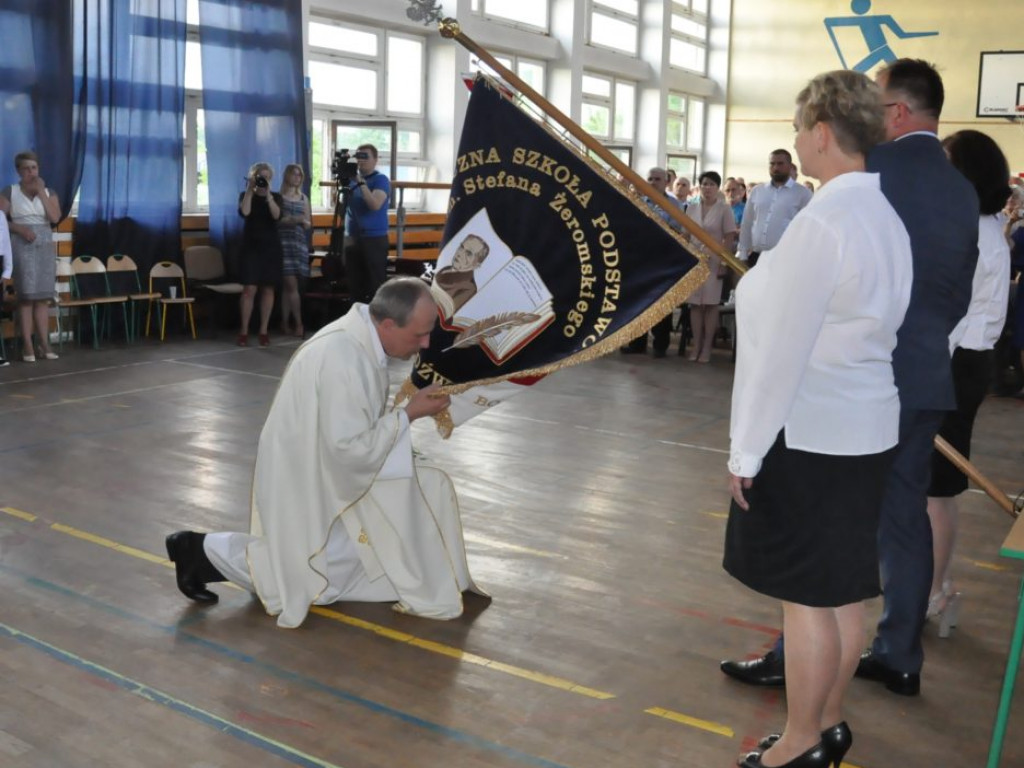 Setne urodziny szkoły w Niedźwicach [zdjęcia]