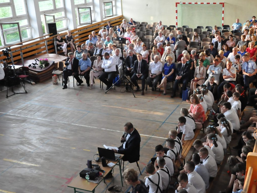 Setne urodziny szkoły w Niedźwicach [zdjęcia]