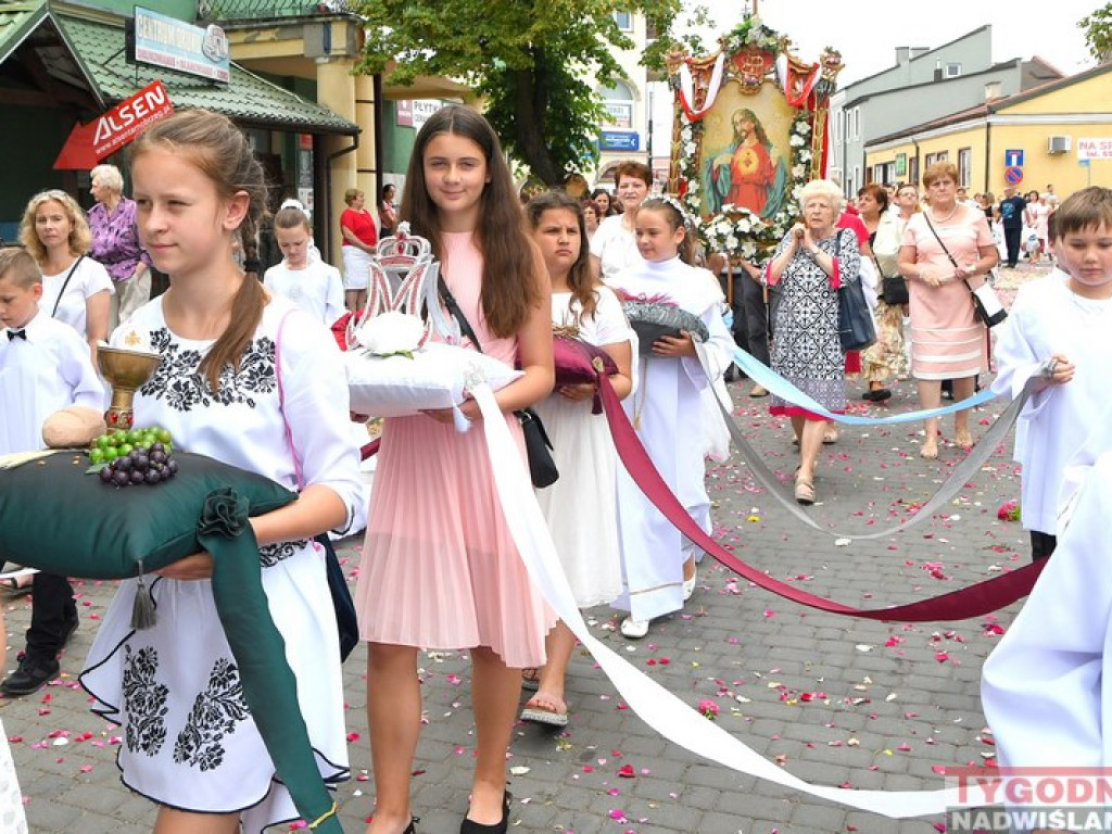 Procesja Bożego Ciała w Tarnobrzegu [zdjęcia]