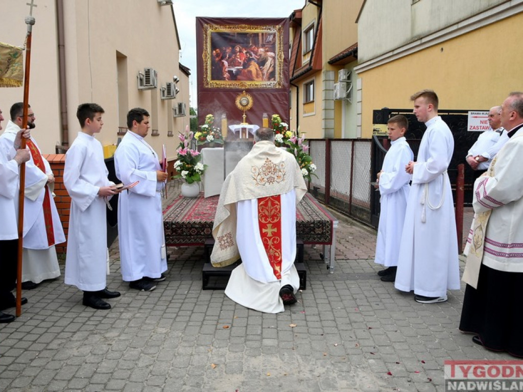 Procesja Bożego Ciała w Tarnobrzegu [zdjęcia]