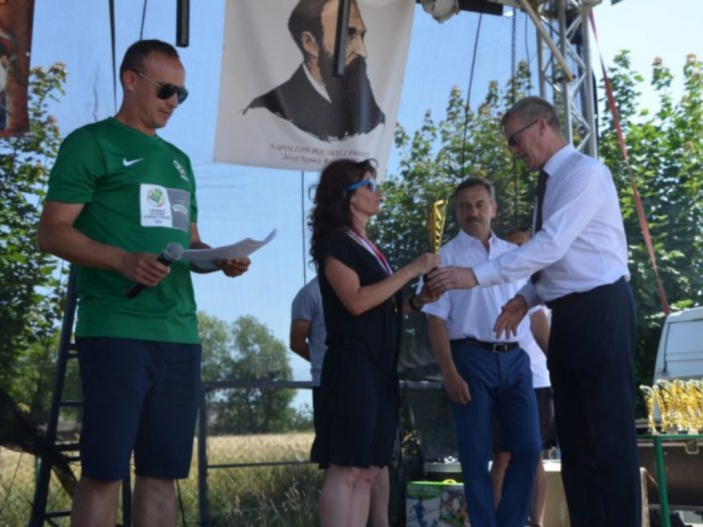 Andrzej Seweryn odebrał Kryształowe Berło. Piknik Rycerski w Ossolinie [zdjęcia]
