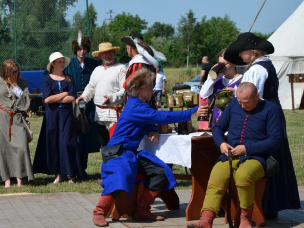 Andrzej Seweryn odebrał Kryształowe Berło. Piknik Rycerski w Ossolinie [zdjęcia]
