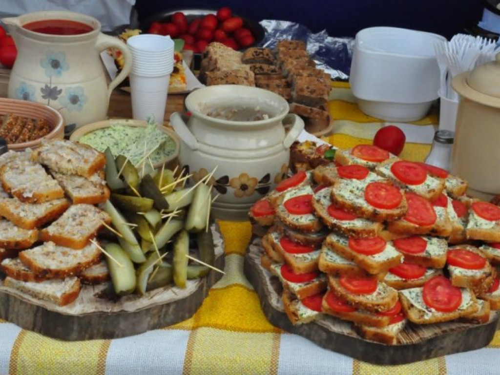 Z pomidorem w roli głównej [ZDJĘCIA]