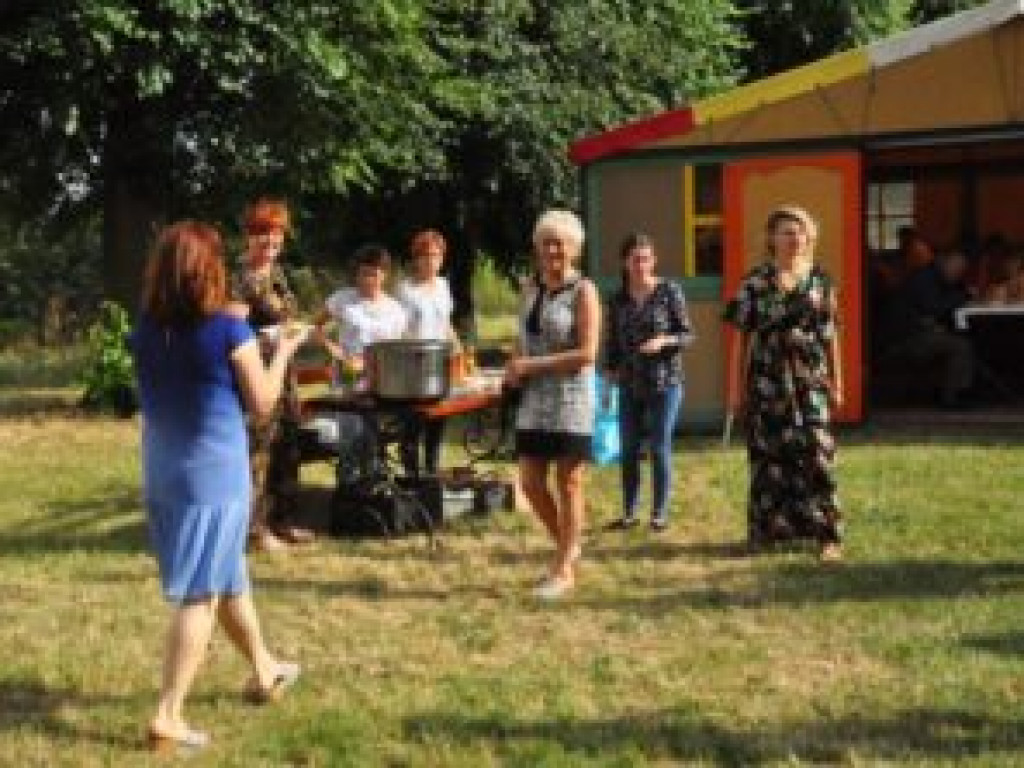 Zabawa i integracja w Kleczanowie [zdjęcia]