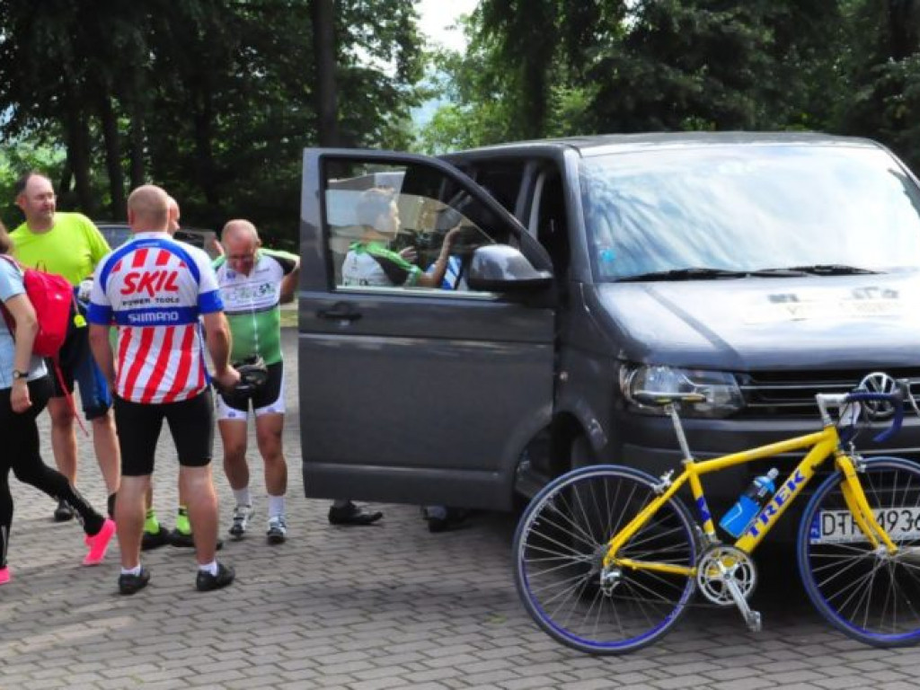 Na rowerach z modlitewnymi intencjami na Dolny Śląsk [zdjęcia]