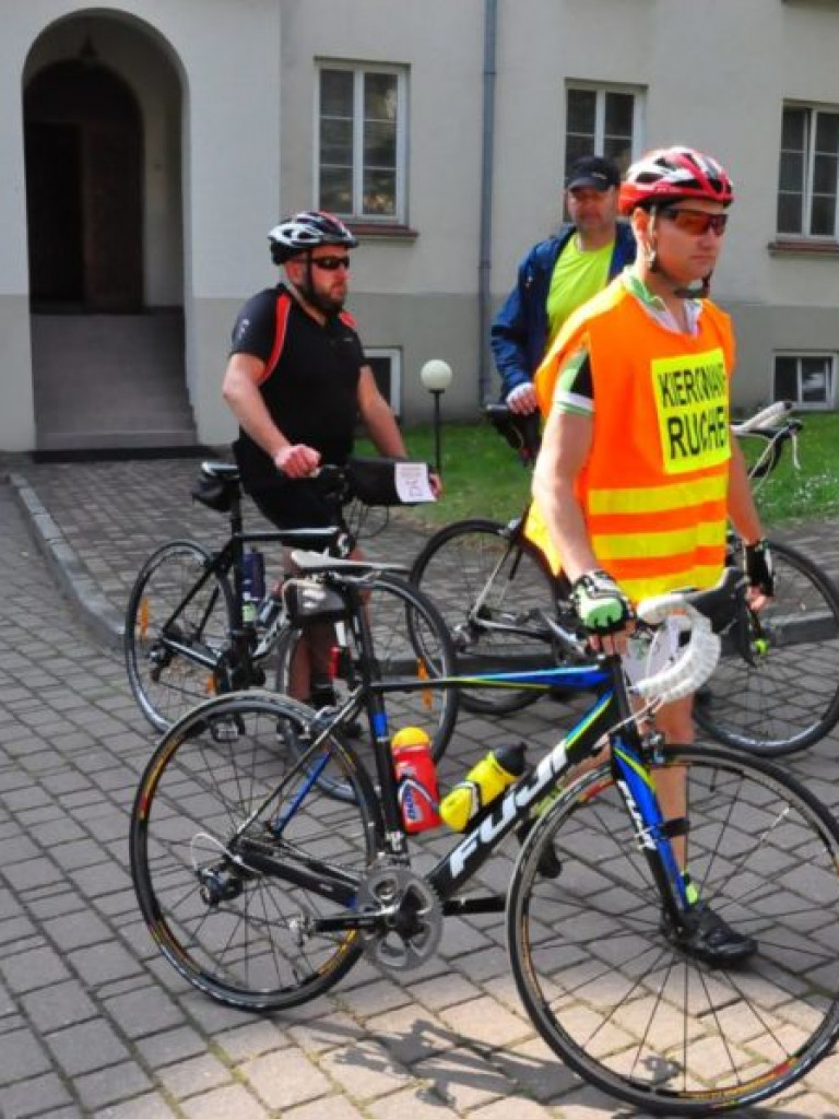 Na rowerach z modlitewnymi intencjami na Dolny Śląsk [zdjęcia]