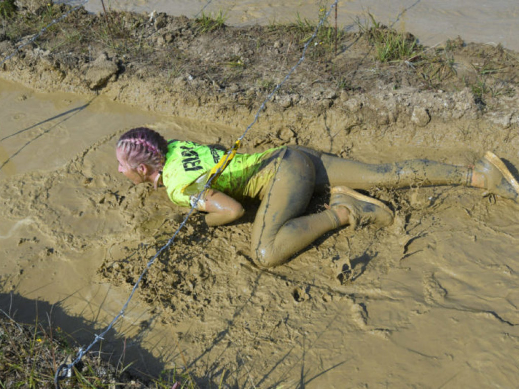 Bieg ekstremalny Run Fit nad Jeziorem Tarnobrzeskim [zdjęcia]