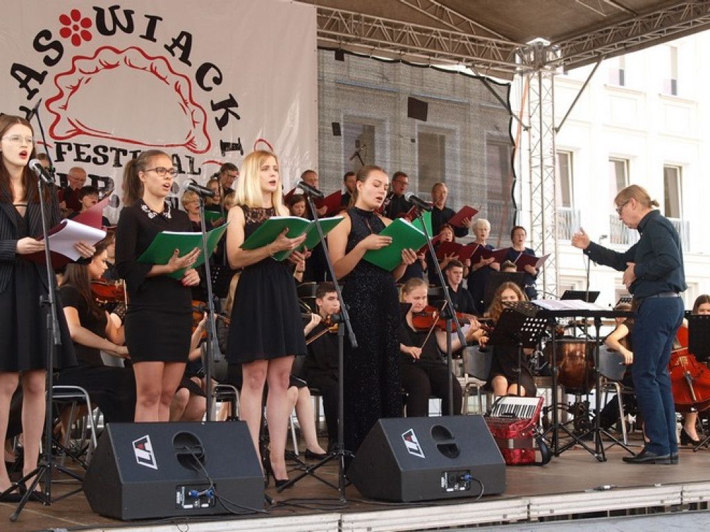 Lasowiacki Festiwal Pierogów w Stalowej Woli [zdjęcia]
