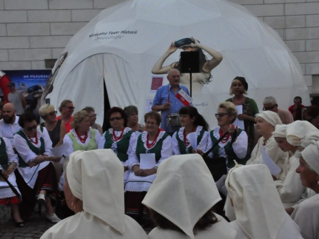 Wspólnie, patriotycznie dla żołnierzy