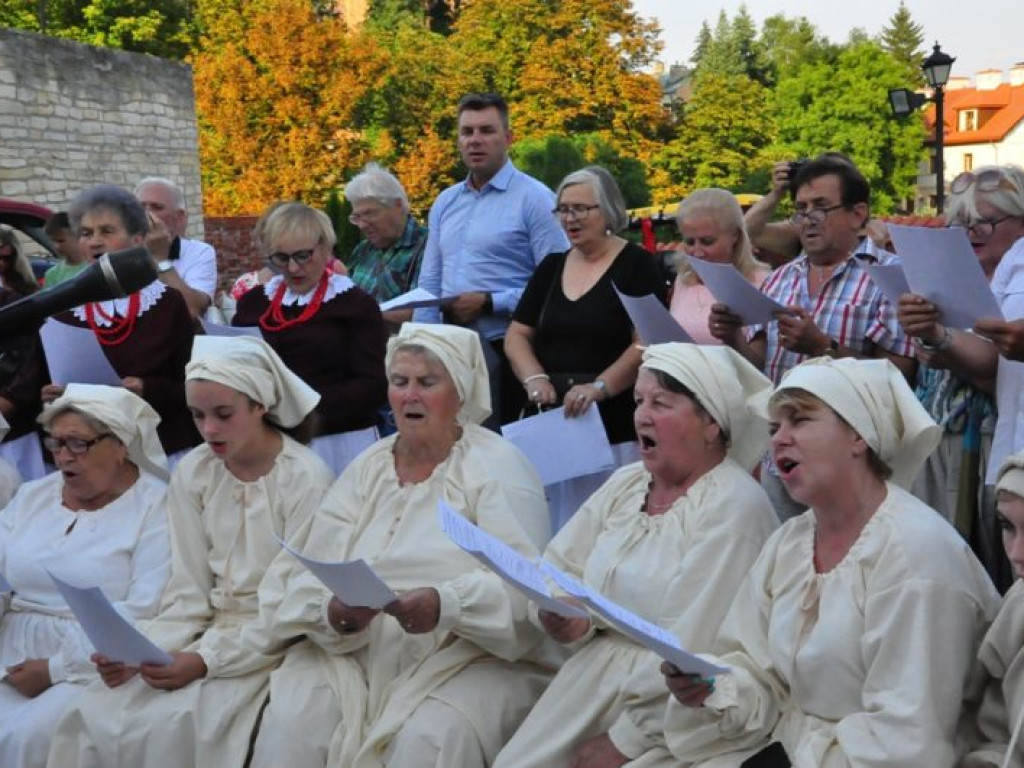 Wspólnie, patriotycznie dla żołnierzy