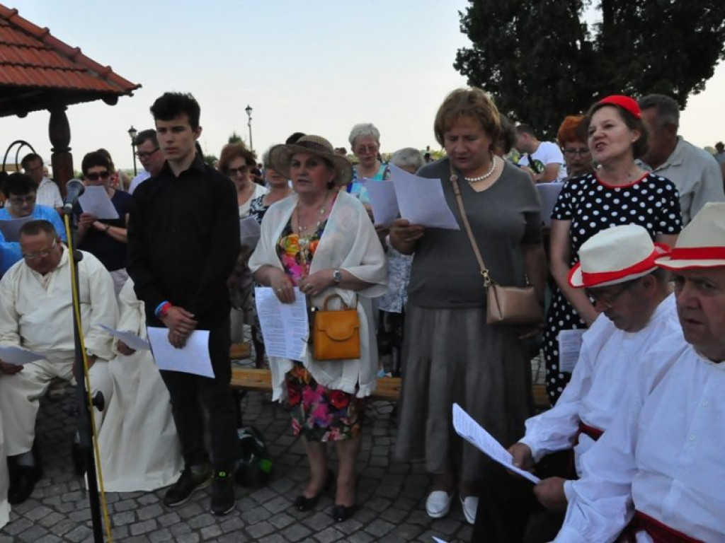 Wspólnie, patriotycznie dla żołnierzy