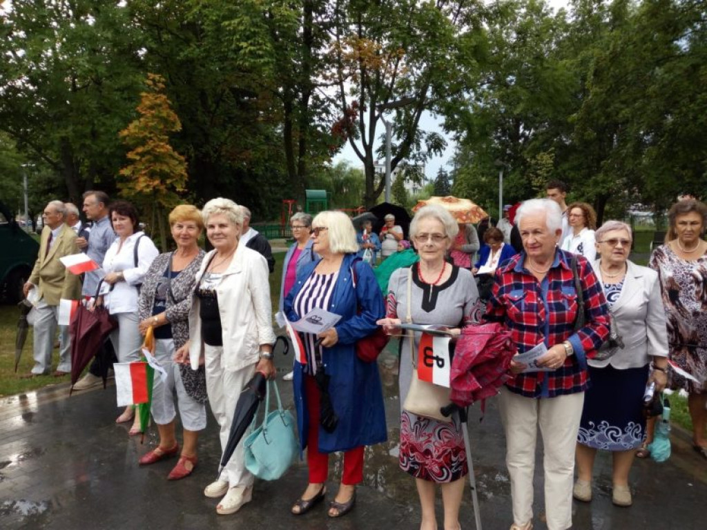 Staszów w hołdzie powstańcom warszawskim [zdjęcia]