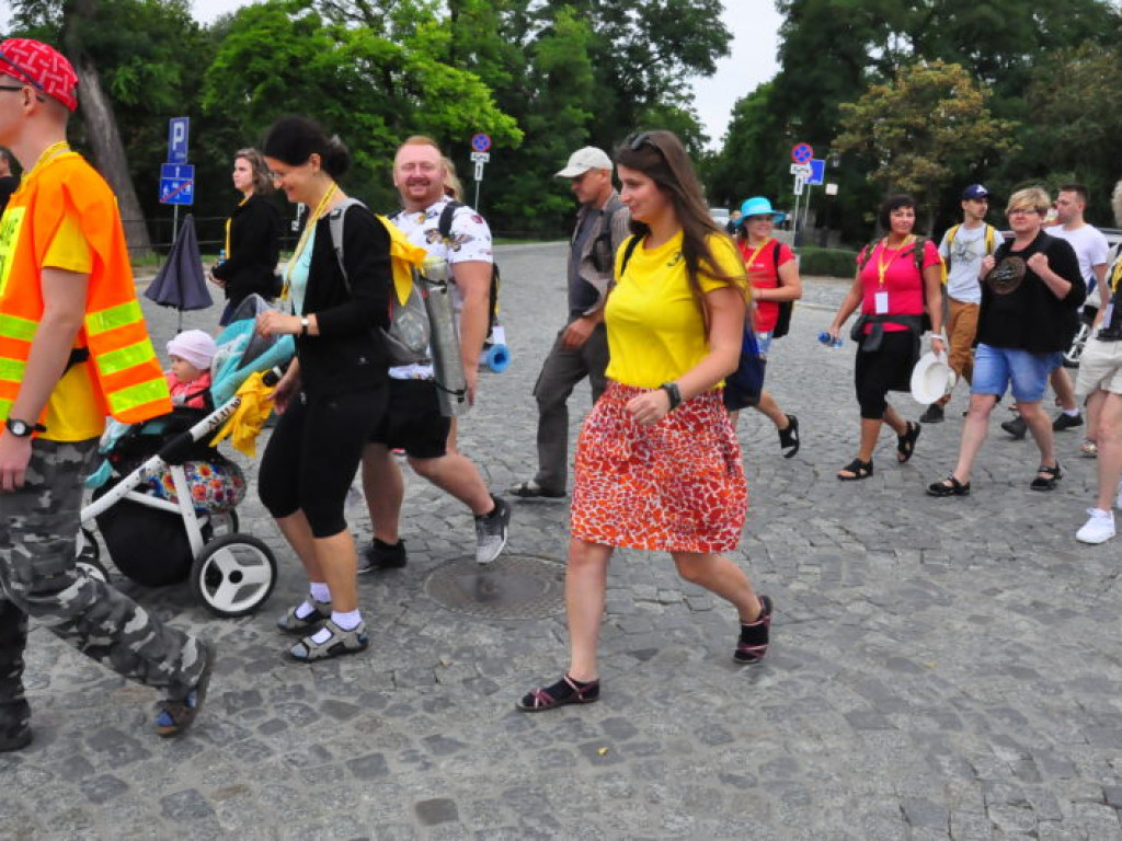 Pątnicy już w drodze [zdjęcia]