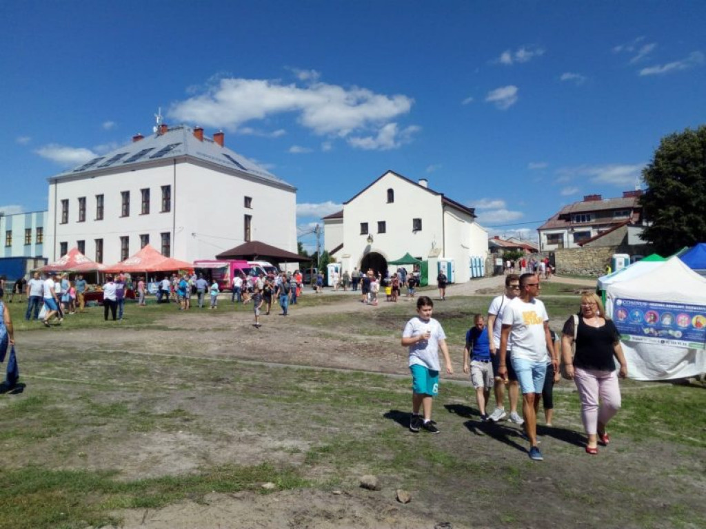 Trwa Święto Śliwki w Szydłowie [zdjęcia]