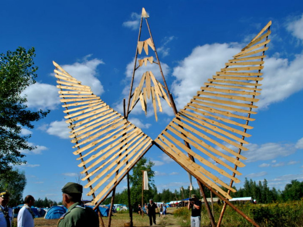 Harcerze nad Jeziorem Tarnobrzeskim (galeria)