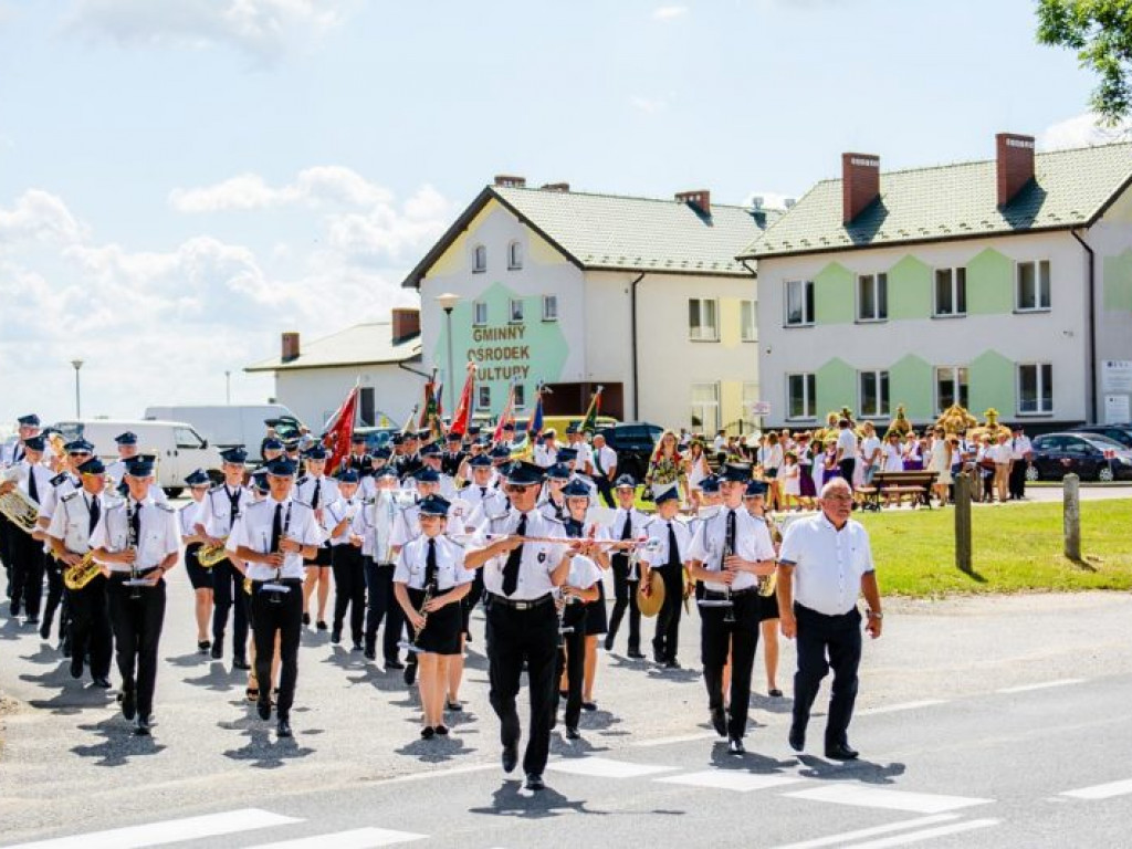 Dożynkowe świętowanie w Łoniowie [zdjęcia]