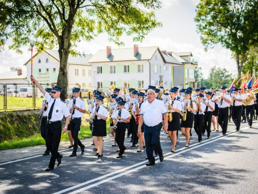 Dożynkowe świętowanie w Łoniowie [zdjęcia]