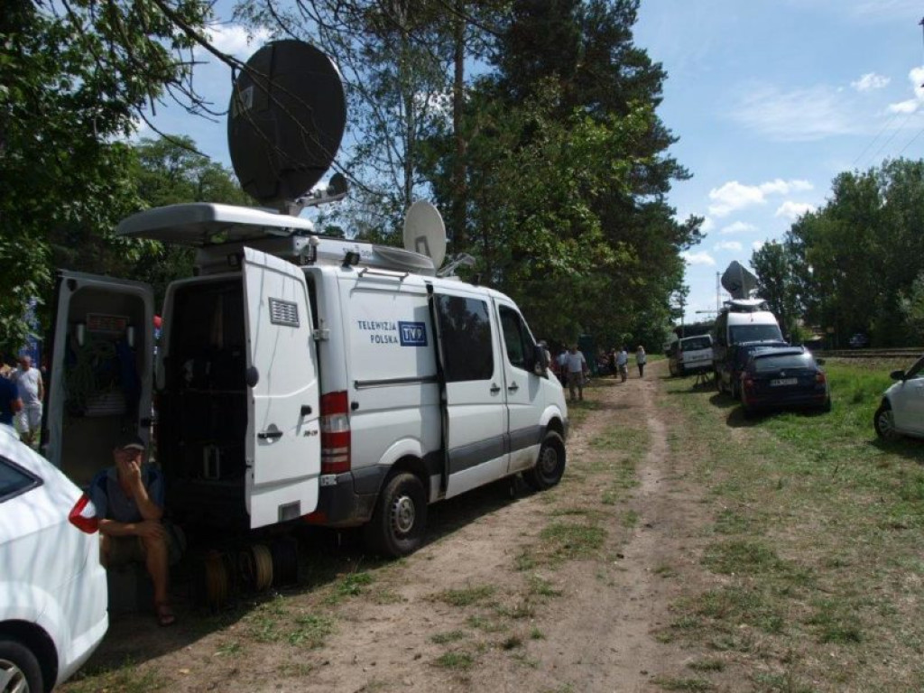 Prezes PiS i kilkanaście tysięcy osób na pikniku w Stalowej Woli [zdjęcia]