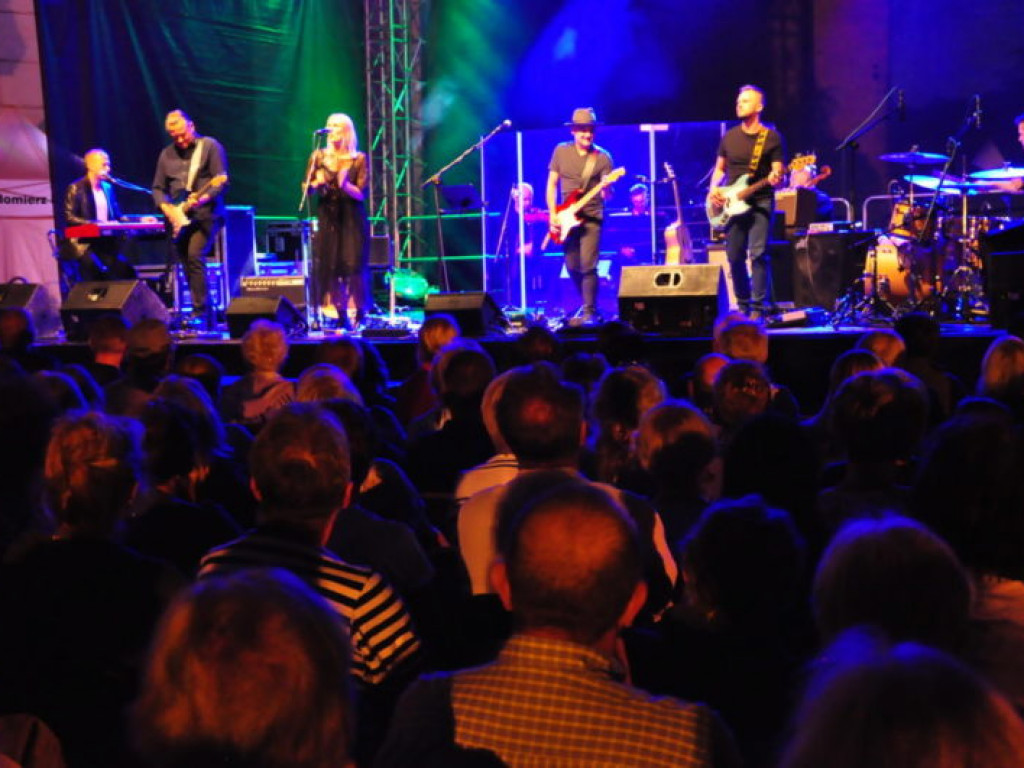 Wieczór z muzyką zespołu Breakout [zdjęcia]