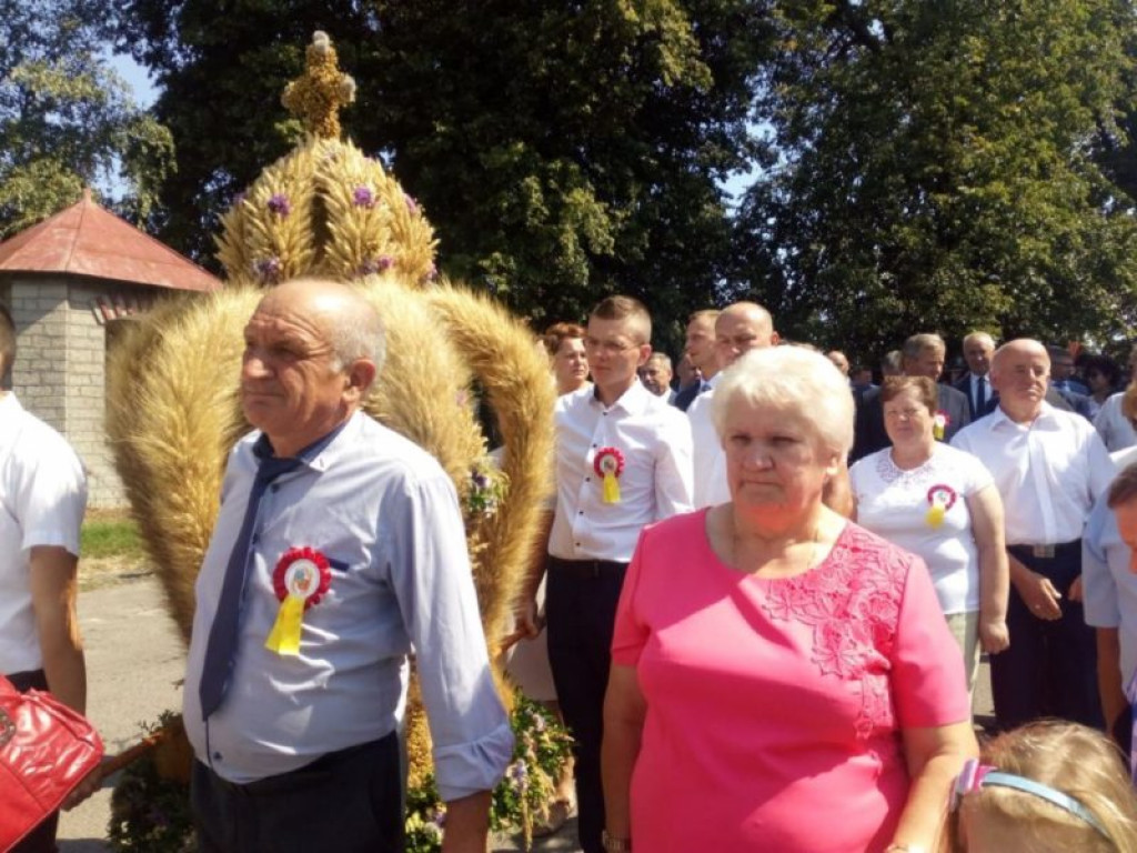 W Bogorii trwają dożynki powiatu staszowskiego [zdjęcia]