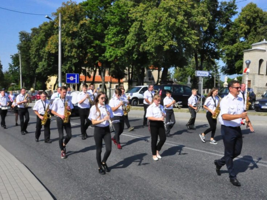 Mieszkańcy powiatu sandomierskiego podziękowali za plony [zdjęcia]