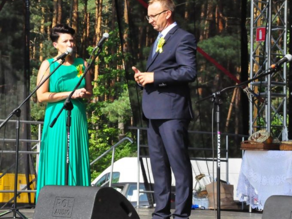 Mieszkańcy powiatu sandomierskiego podziękowali za plony [zdjęcia]