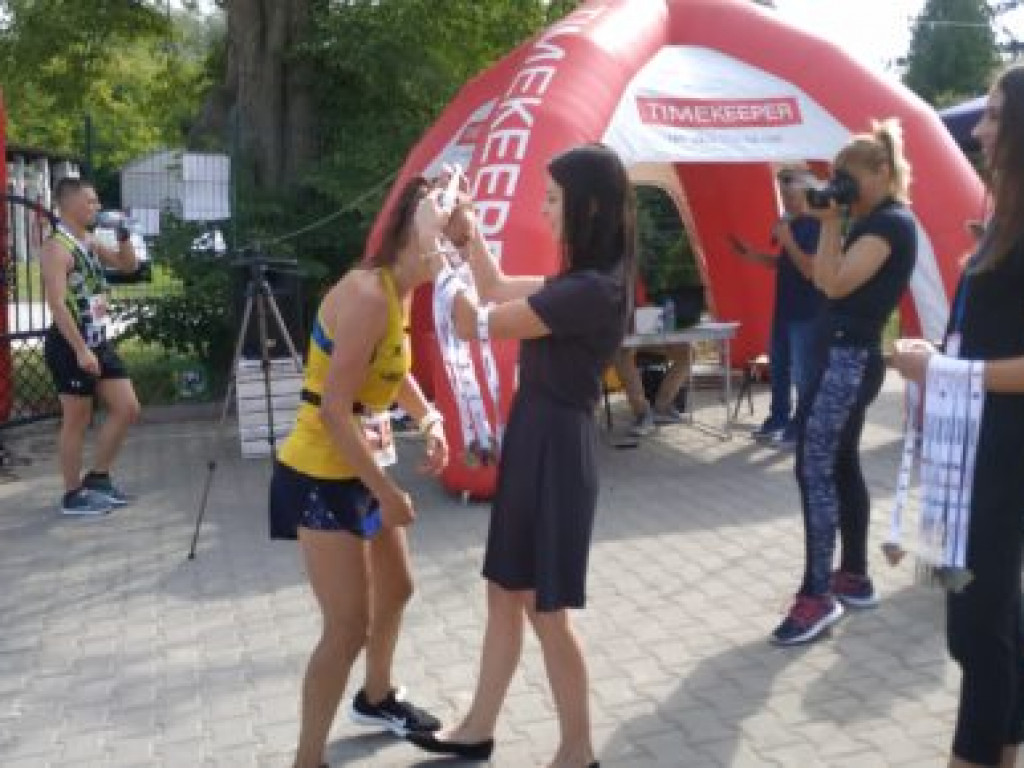 Wystartowali w biegu o Kryształowe Jabłko [zdjęcia]