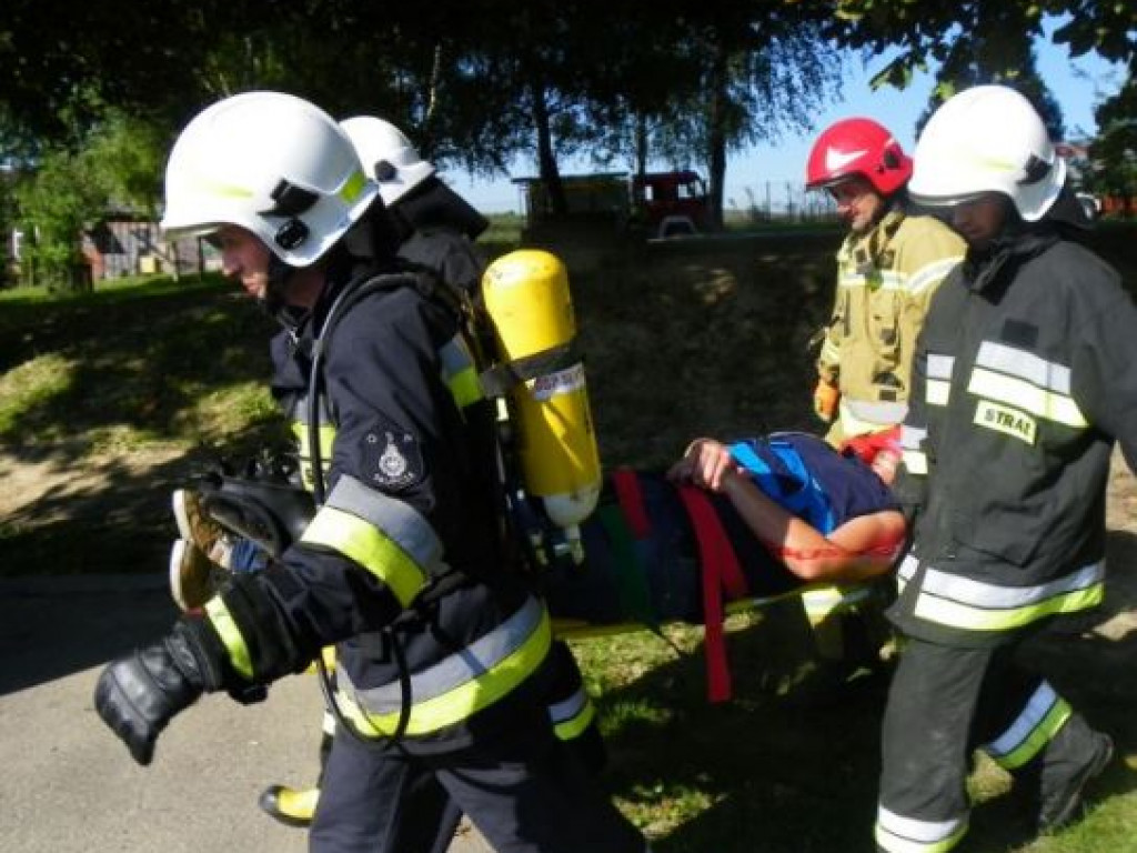 Atak terrorystyczny, wypadek i pożar. Na ćwiczeniach w Wilczycach [zdjęcia]