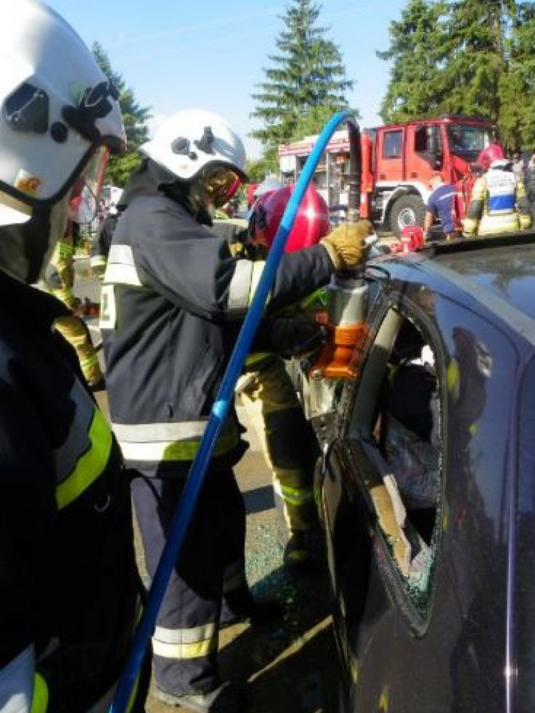 Atak terrorystyczny, wypadek i pożar. Na ćwiczeniach w Wilczycach [zdjęcia]