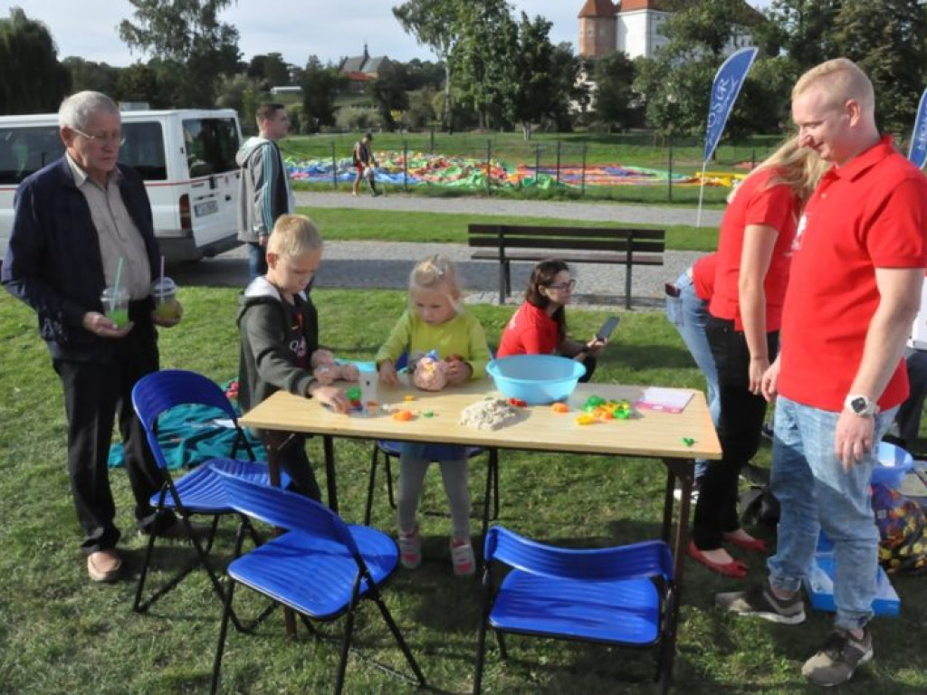 Organizacje pozarządowe na festiwalu [zdjęcia]
