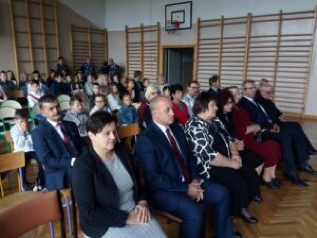 Szkoła w Ossali upamiętniła ministra Adama Bienia (zdjęcia)