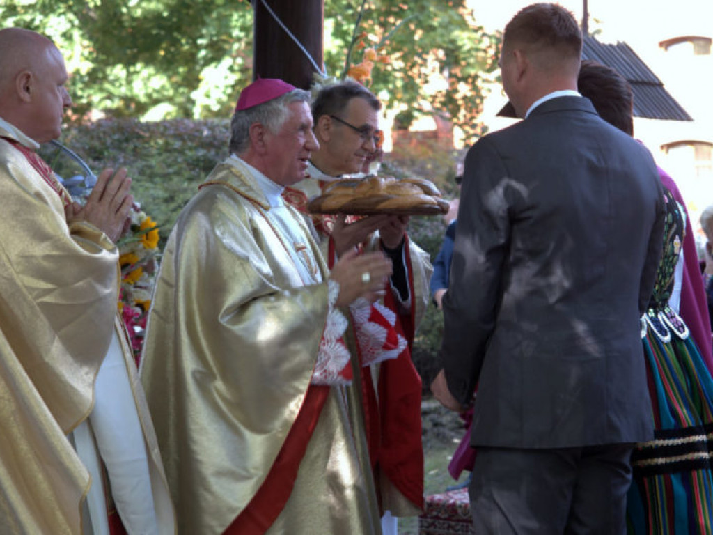 Krzcin, powiat sandomierski i województwo świętokrzyskie w Spale  [zdjęcia]
