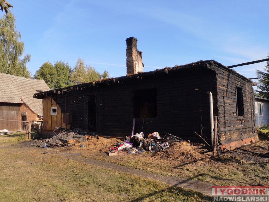 Pożar domu w Gorzycach. Nie żyją dwie osoby