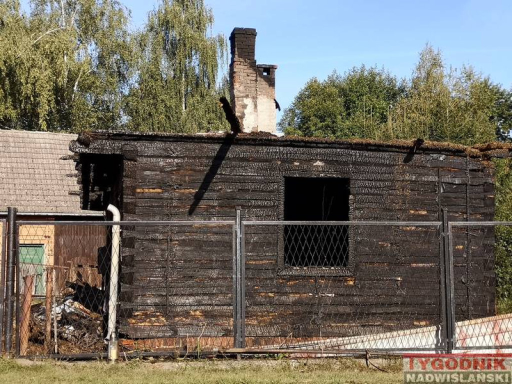 Pożar domu w Gorzycach. Nie żyją dwie osoby