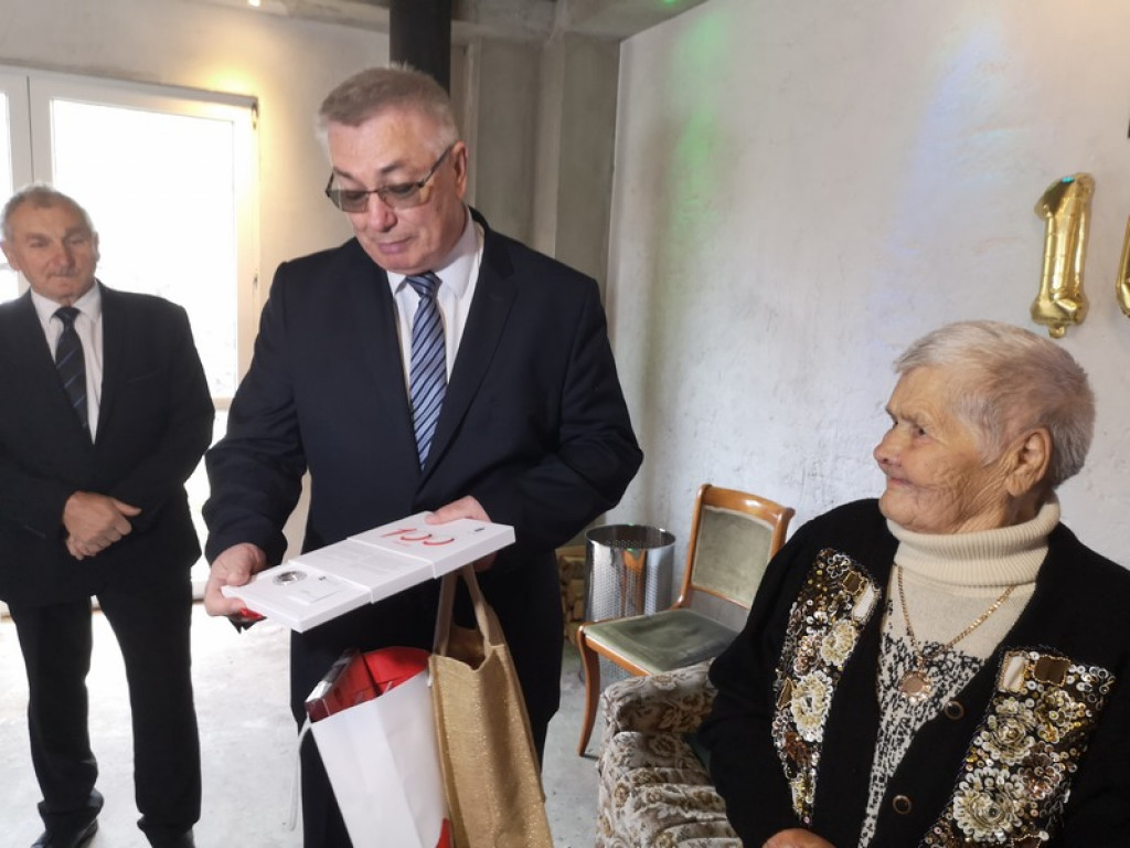 Pani Michalina świętowała setne urodziny! [zdjęcia]
