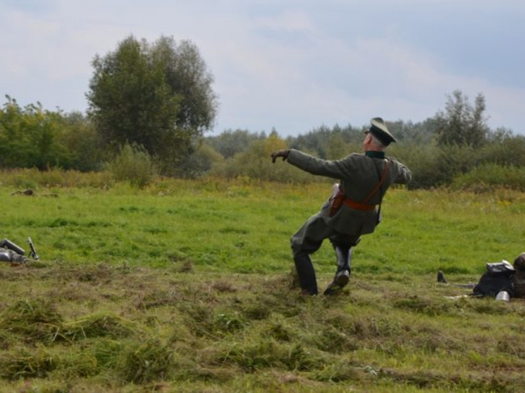 Tłumy widzów oglądały rekonstrukcję bitwy pod Osiekiem (zdjęcia)