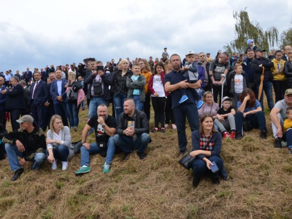 Tłumy widzów oglądały rekonstrukcję bitwy pod Osiekiem (zdjęcia)