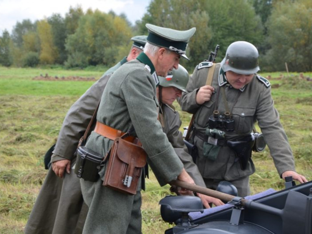 Tłumy widzów oglądały rekonstrukcję bitwy pod Osiekiem (zdjęcia)