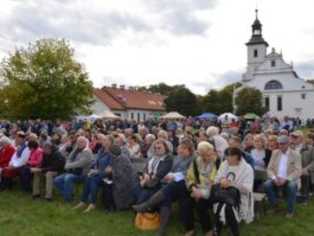 Leśna Apteka pełna skarbów natury (zdjęcia)