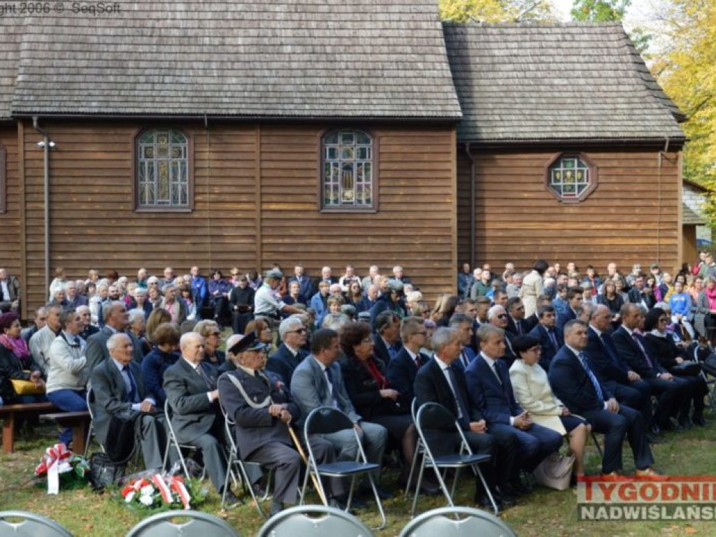 Przeciw dwóm wrogom [zdjęcia]